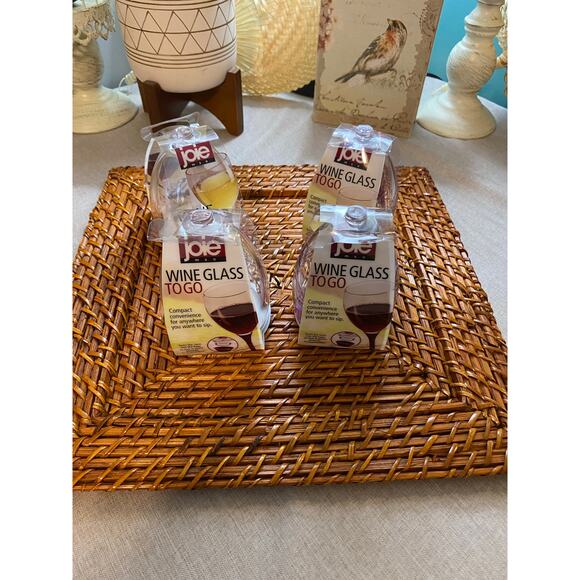 New Set of 4 Joie Wine Glass To Go 2 White 2 Wine Red Lot $12.95 MSRP Each - Picture 2 of 8